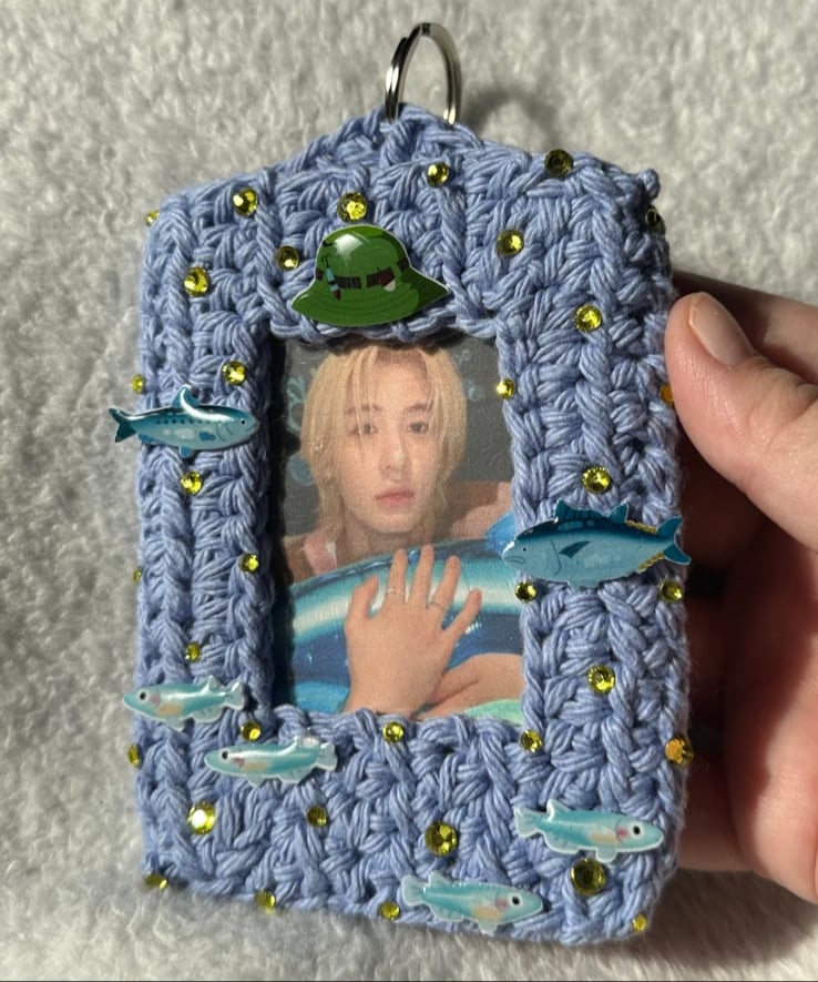 Silly Fisherman Photocard Holder